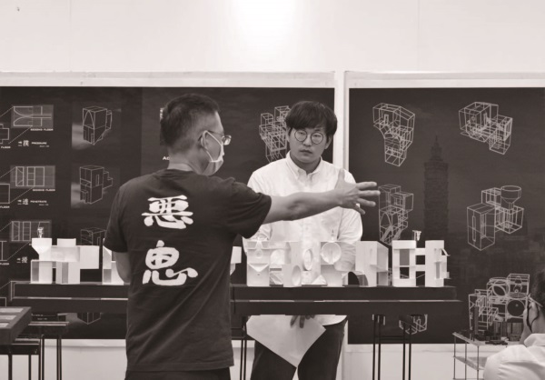 莊秉翰-畢業作品圖-253
